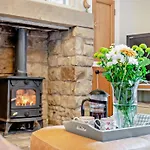 2 Bed In Cockermouth Oc-93280 *