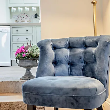 2 Bed In Cockermouth 93280 *