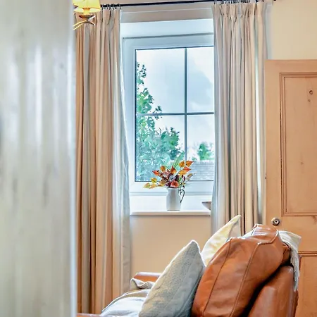 2 Bed In Cockermouth 93280 Bridekirk